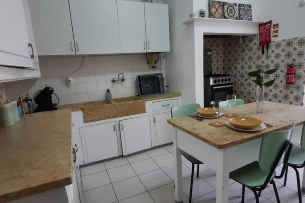 Charming Sunny Terrace / One Bedroom Apartment Lisboa Dış mekan fotoğraf